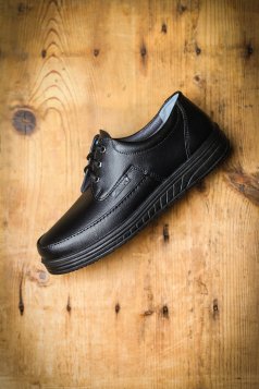 Jak vybrat vhodnou pracovní obuv?